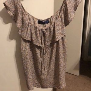 Coral off the shoulder top. Size medium